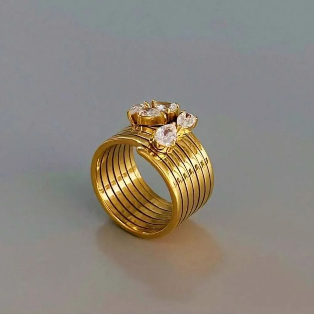 Diamond ring #1986 - Picture 2 of 8